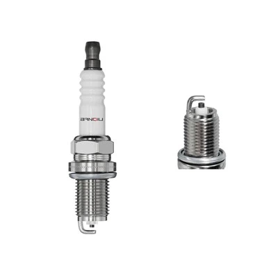 Les bougies d'allumage double platine améliorent-elles les performances de démarrage d'une moto ?